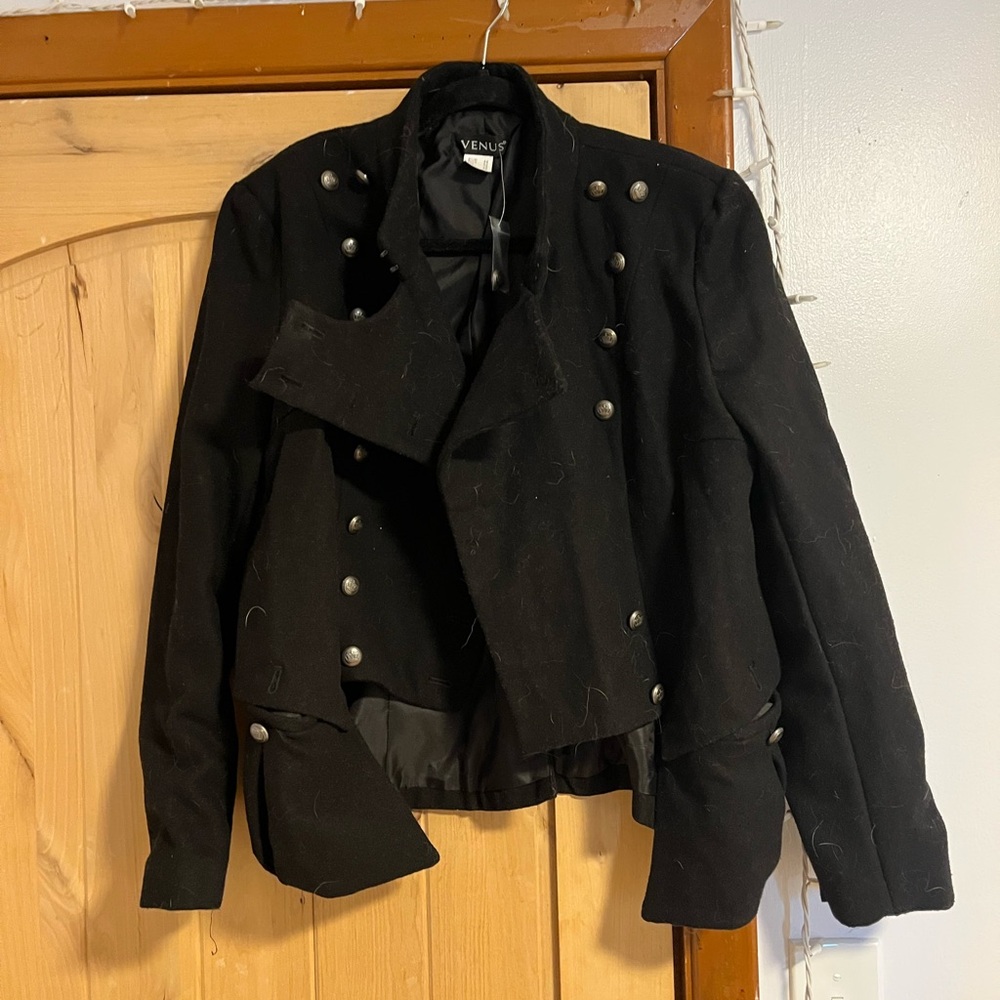 Venus Black Jacket